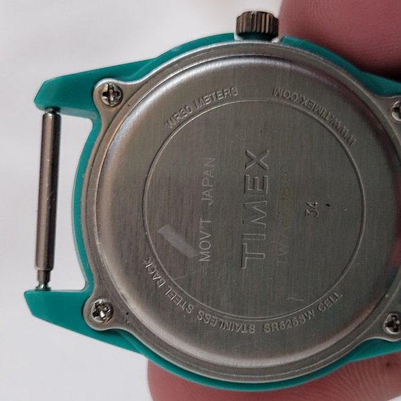 Timex Fashion Watch Fabric Band 2 Extra Bands Striped Multicolor New Battery - Picture 10 of 11